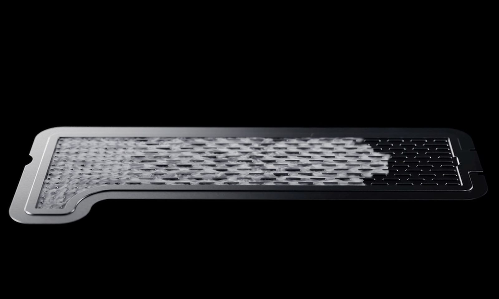 Apple, 폴더블 iPhone에 대한 증기 챔버 주문을 늘린 것으로 알려짐